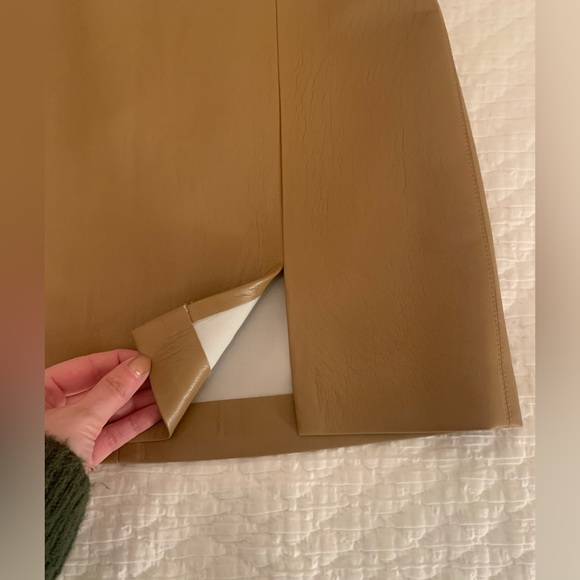 Aritzia Wilfred patio mini skirt NWOT - Picture 11 of 11